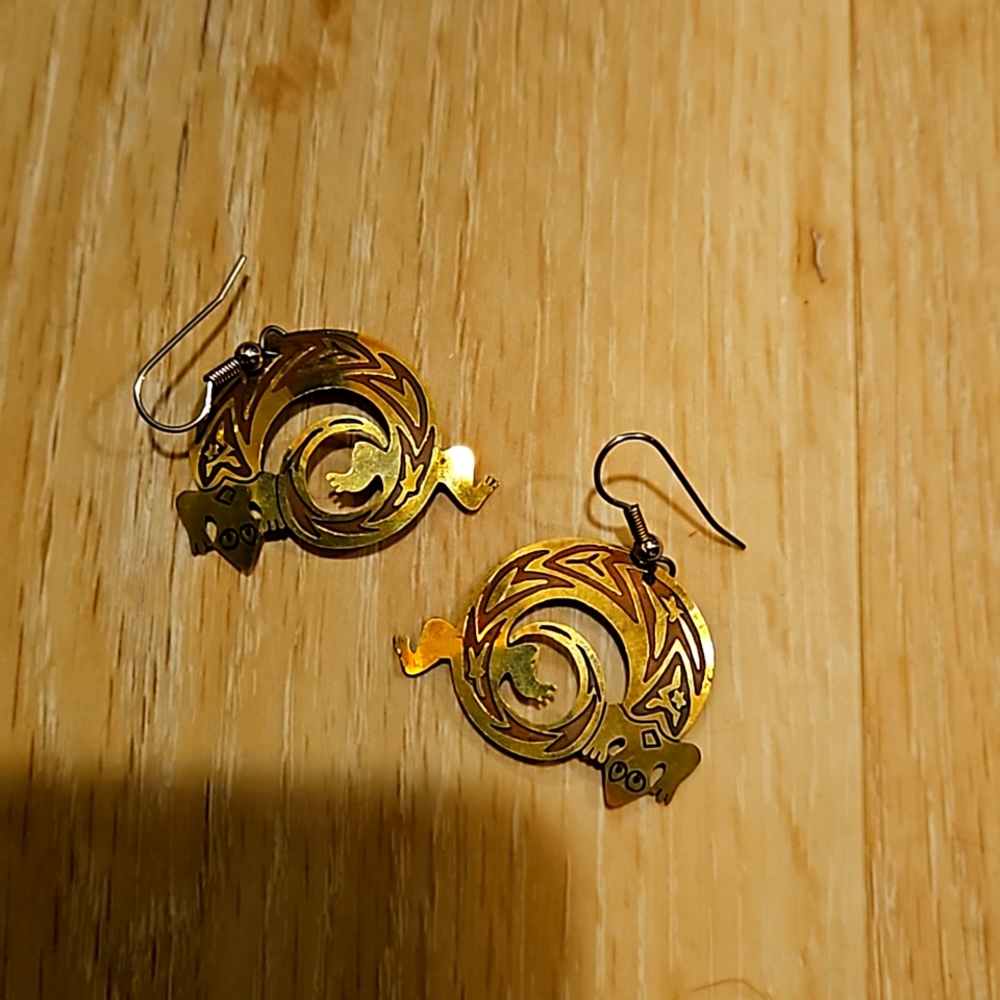 Lizard metal lightweight earrings